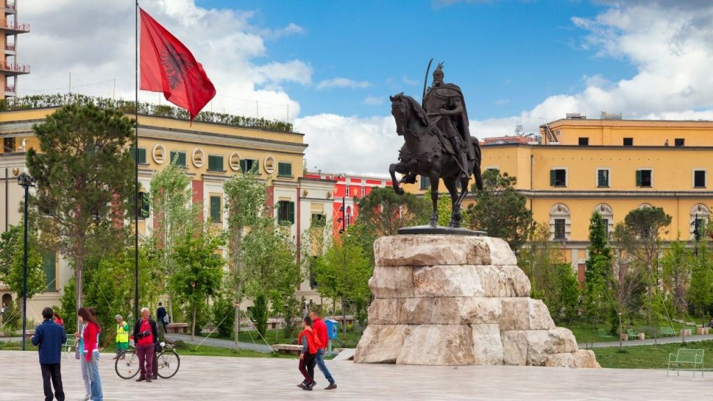 Arnavutluk başkenti Tiran şehir merkezi